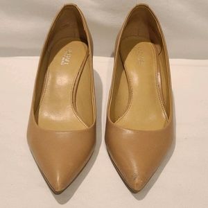 Michael Kors Nude Kitten heels